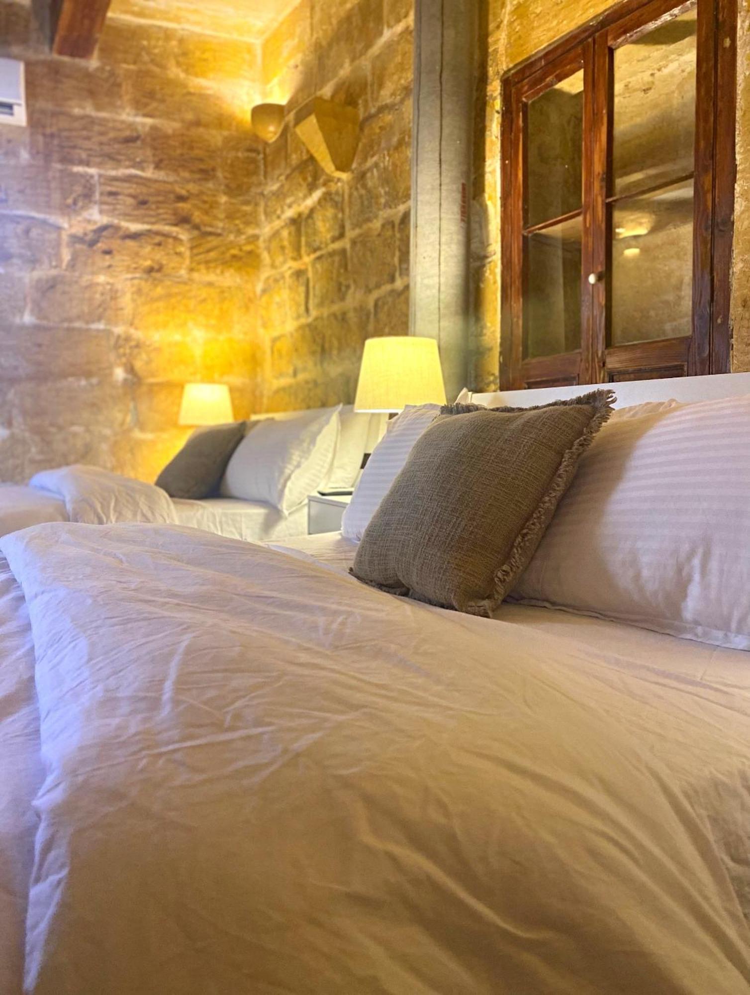 Appartement Ta Cetta Farmhouse à Qala Chambre photo
